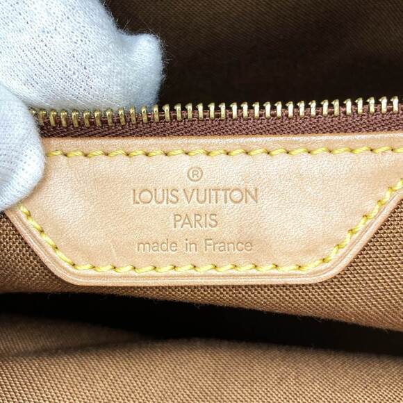 LOUIS VUITTON Brown Monogram Canvas Tote Bag - Picture 9 of 12